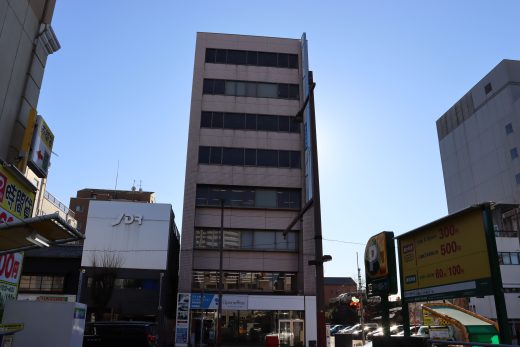 松藤百貨店（泉町二丁目）＝昭和13年 2025年時点の写真