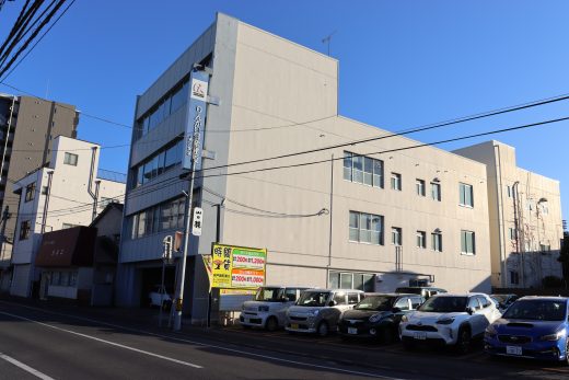 上市の芸妓屋組合事務所の建前 2025年時点の写真